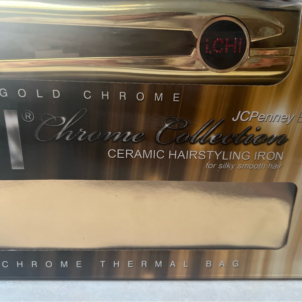 Chi chrome collection, ceramic hairstyling iron New with free chrome thermal bag